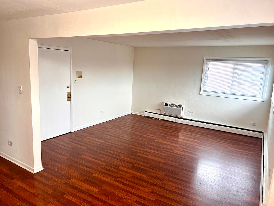 1st image of 5130 S Cicero Ave APT 9