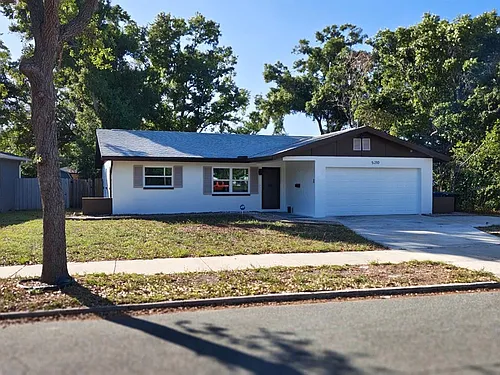 5210 Dr Martin Luther King Jr St N Photo 1