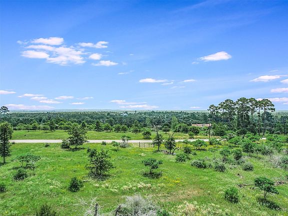 2nd image of 476 McAllister Rd