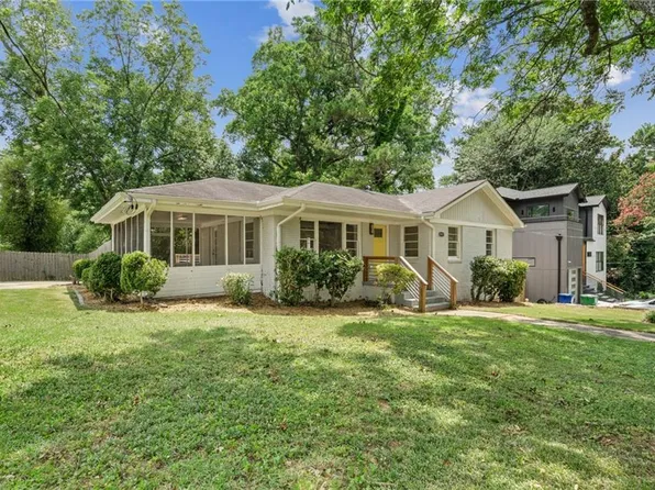 2957 Laguna Dr, Decatur, GA 30032