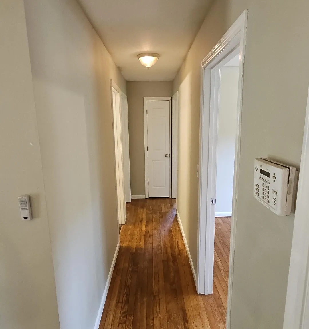 4 bed, 1253 sqft, $1,700 — Photo 4