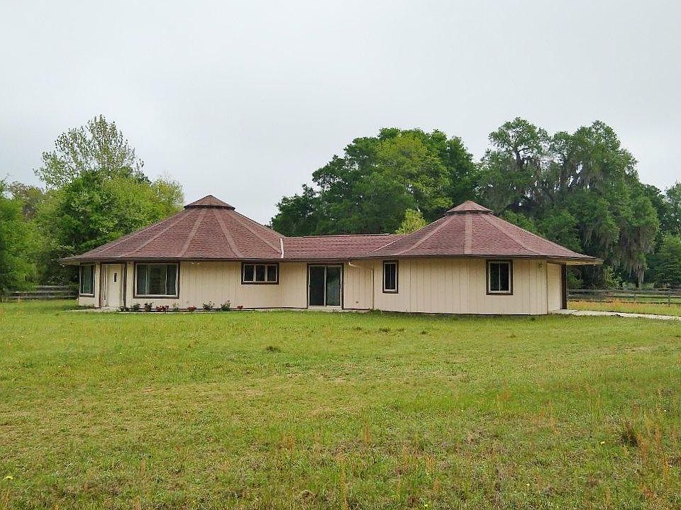 1st image of 293 NW Indian Pond Ct