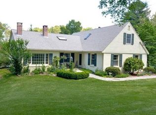 82 Prospect St, Sherborn, MA 01770