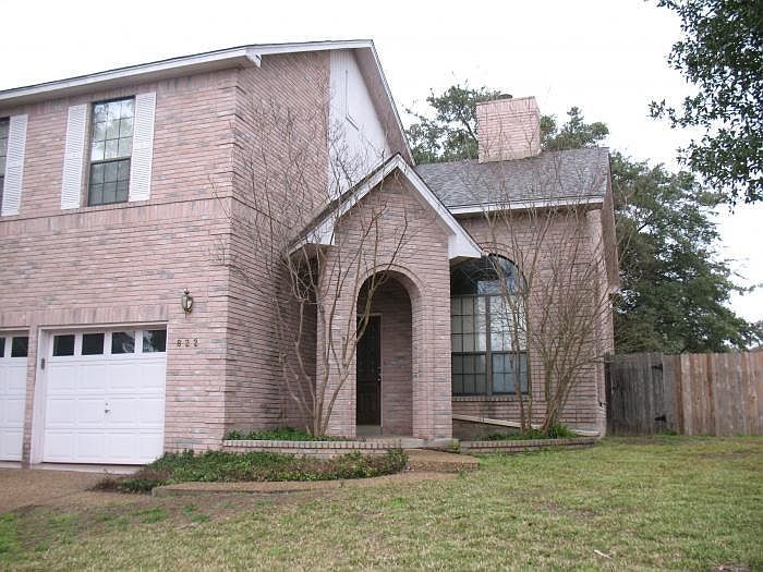 1st image of 822 Lightstone Dr