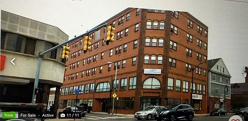 24 Park St #3E Photo 1