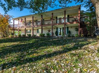 11432 Oak Grove Rd, Bristol, VA 24202