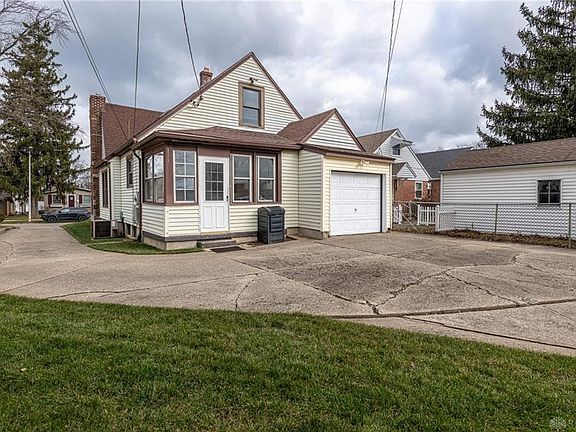 3rd image of 336 Rockhill Ave