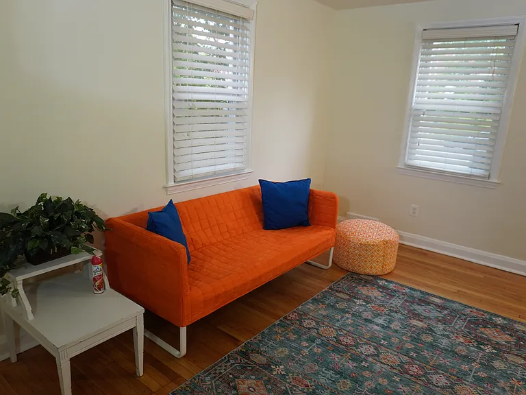 1710 Weston Ave — Photo 4