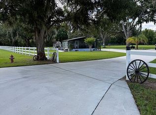 15600 Hickory Ln, Clermont, FL 34715