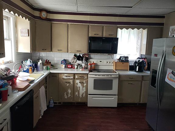 2nd image of 42 Woodhaven Dr