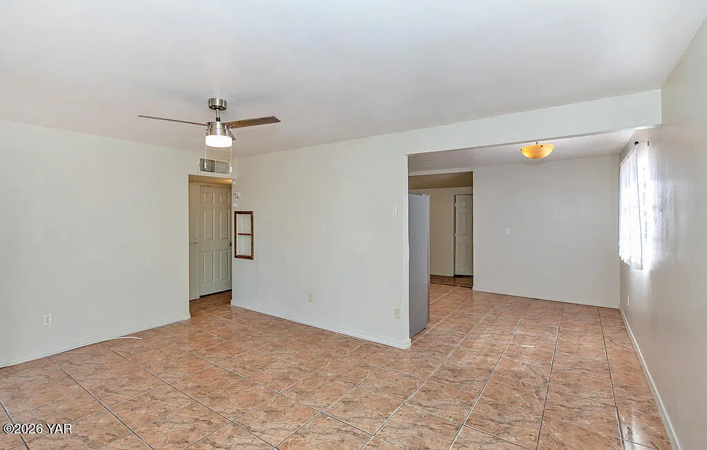 3 bed, 2.0 bath, 1270 sqft, $1,500 — Photo 4