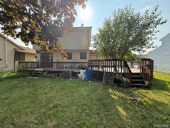5th image of 1950 Andover Dr