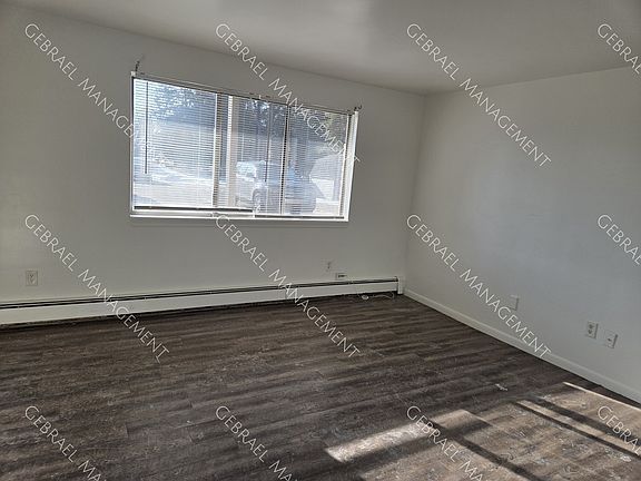 4th image of 1630 N Pontiac Trl #C65f7b90d