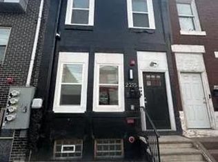 2215 N 10th St, Philadelphia, PA 19133