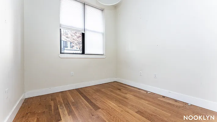 Rented by Nooklyn NYC LLC | media 2