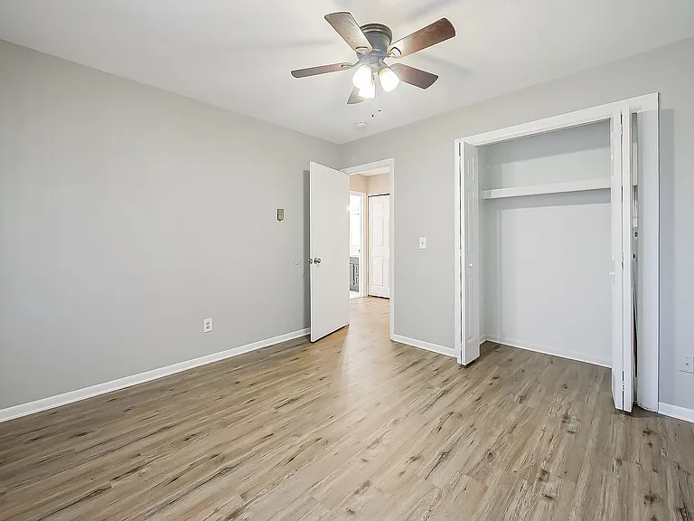121 E Van Riper Rd — Photo 12