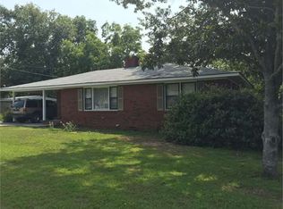 226 Lee Road 450, Phenix City, AL 36870