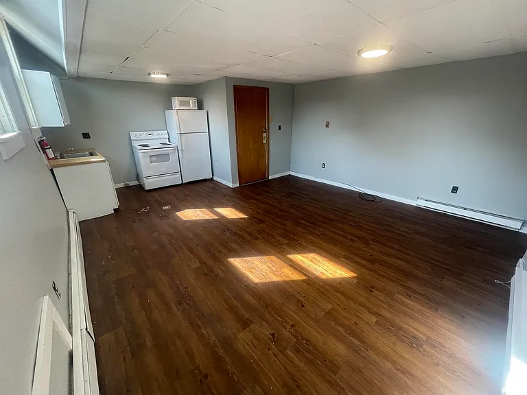 2733 Dartmouth College Hwy #11 — Photo 3