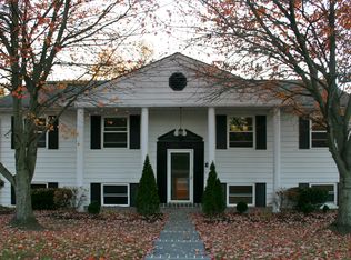 1286 Narragansett Park, Lexington, KY 40517