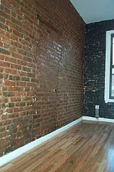 Rented by Tower Brokerage