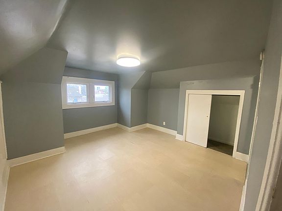 3rd image of 1440 Columbine St APT 3