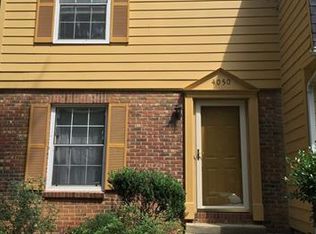 4050 Briarhill Dr #18, Charlotte, NC 28215