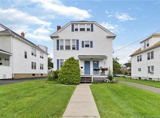 65 Dover Rd, West Hartford, CT 06119