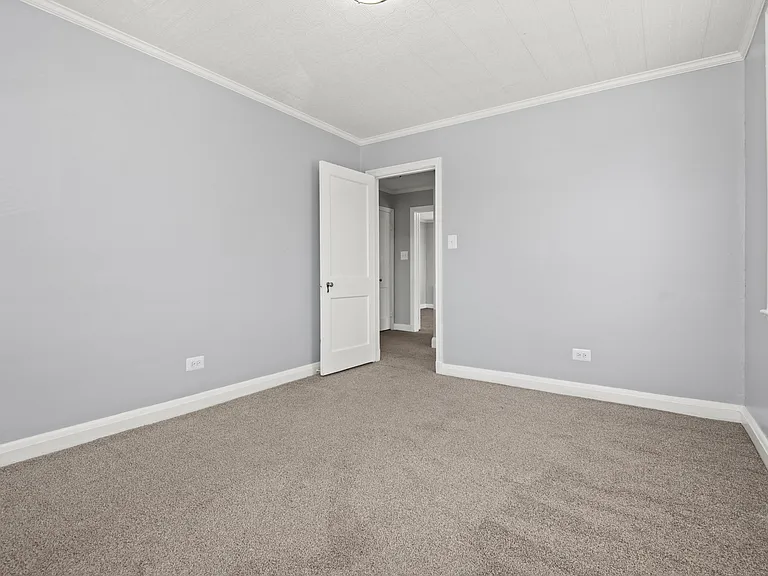 2600 N Longwood St #1 — Photo 35
