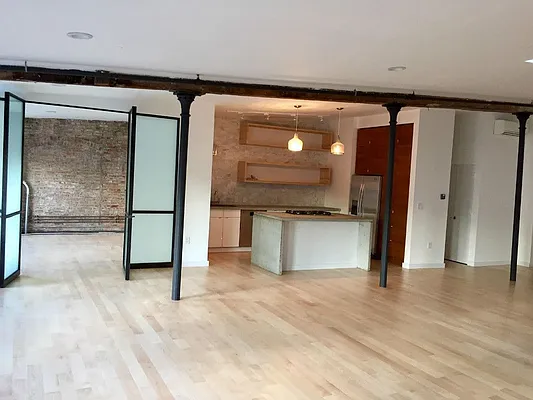 Rented by Camelot Realty Group | media 2