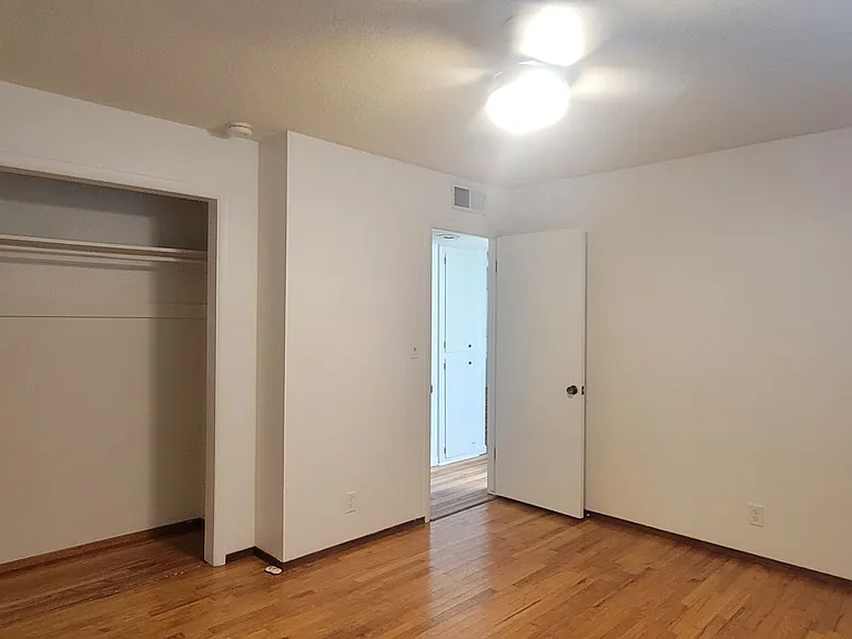 21855 Belmont Dr — Photo 12