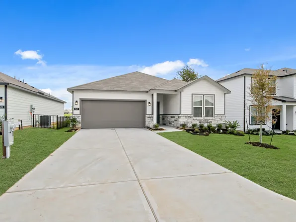 527 Shoreview Dr, Conroe, TX 77303