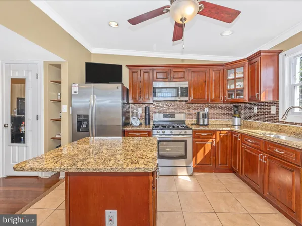 509 Wyeth St, Baltimore, MD 21230
