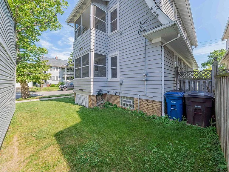 16800 Delaware Ave #1 — Photo 17