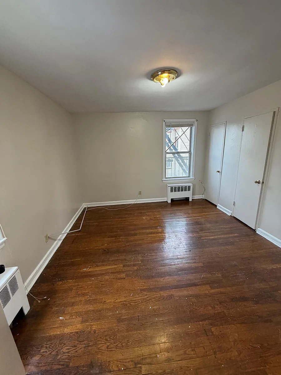 Building Photo - 36 Irving St #4