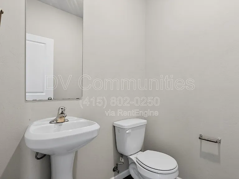 1712 Amaranth Ln — Photo 26