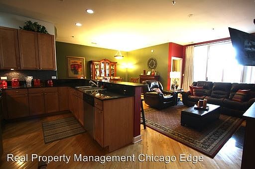 1st image of 3111 W Lawrence Ave #P23