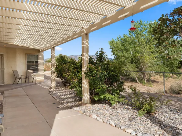 3390 Esplanade Pl SE, Rio Rancho, NM 87124