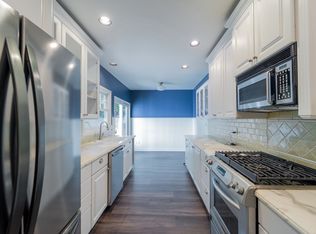Experience the Charm of a Portland Heights home!, Portland, OR 97201