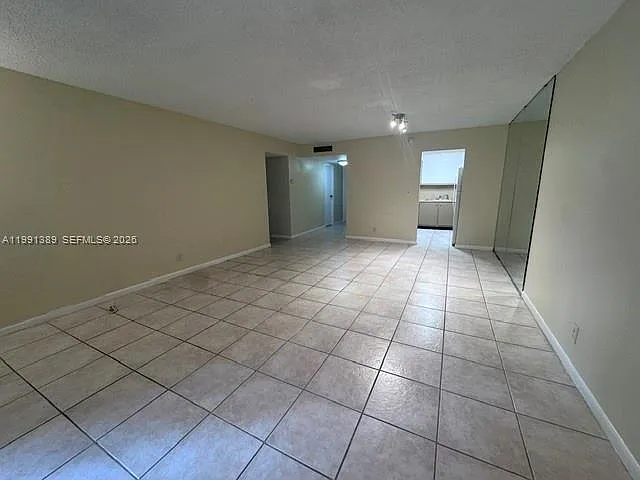 6361 N Falls Circle Dr #106 — Photo 7