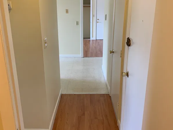 40 Fairmount Pl #11, Leominster, MA 01453