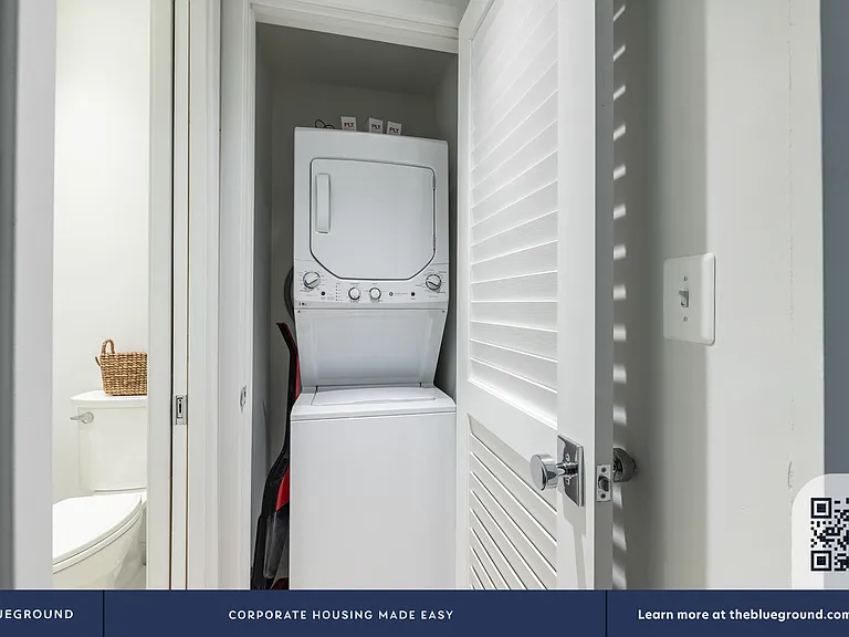 Washer/Dryer in Apartment