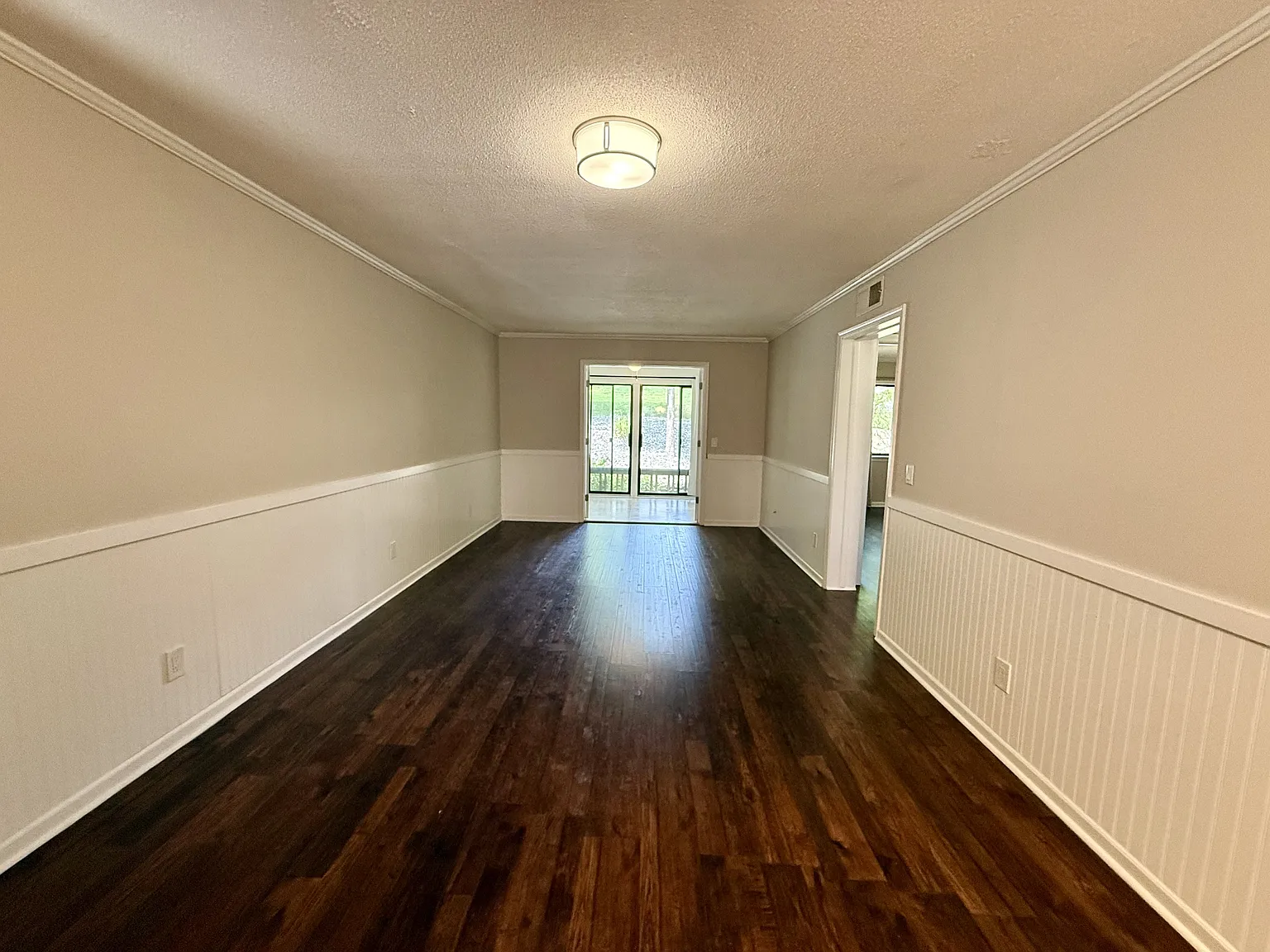 15 Lake Drive - 1 — Photo 4