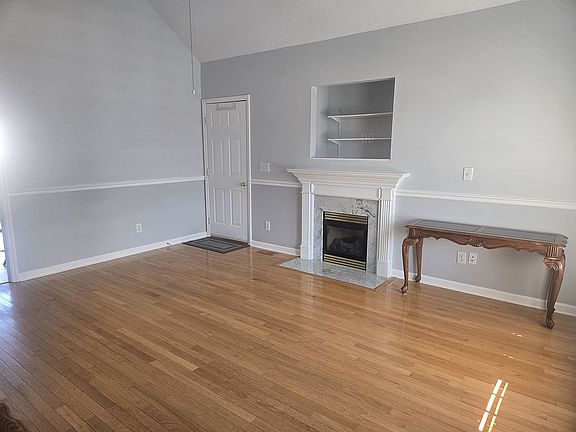 2nd image of 5105 Autumn Field Dr