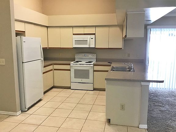 5th image of 5613 Piney Lane Dr