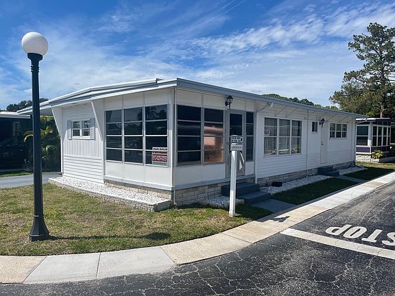 2nd image of 7901 40th Ave N