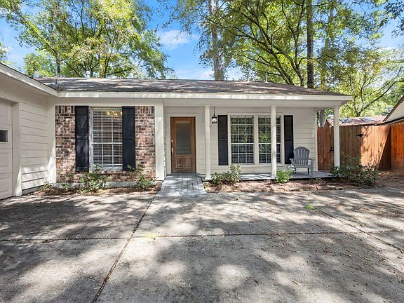 2nd image of 80 W Timberspire Ct