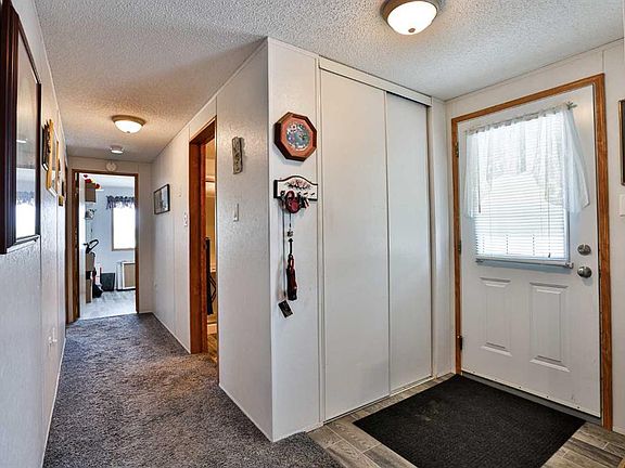 2nd image of 402 Station St