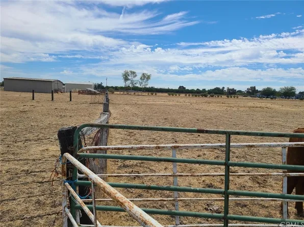 12840 E Atkinson Rd, Lodi, CA 95240