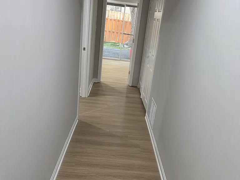 8587 Burlington Ct — Photo 17