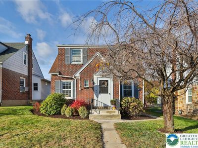 530 Lechauwecki Ave, Bethlehem, PA, 18015